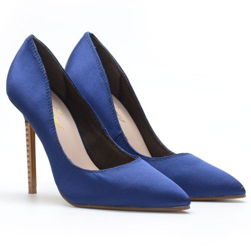 giay_cao_got_quyen_ru